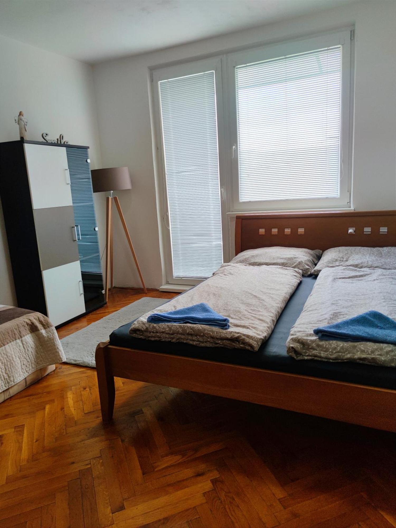 Fast Apartment In The Centrum Левице Экстерьер фото